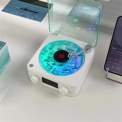 Turntable Speaker with RGB Projection Effect