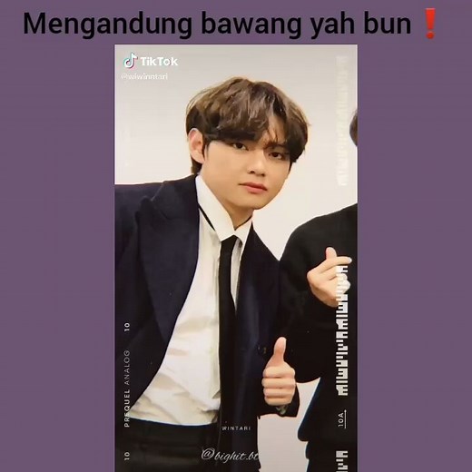 BTXT💫 on Instagram: "Cepet sembuh yah yoongi💜 . . . -Vio🐱 ©®tiktok:wiwinntari 🌈🌈Dont forget to follow us🌈🌈 🍔🍔🍔🍔🍔🍔🍔🍔🍔🍔🍔 🍪 @bighit.btxt @bighit.btxt 🍩 🍪 @bighit.btxt @bighit.btxt 🍩 🍪 @bighit.btxt @bighit.btxt 🍩 🍔🍔🍔🍔🍔🍔🍔🍔🍔🍔🍔 ➖➖➖➖➖➖➖➖ Follow our partner: @jiminie_bts__ @jiminie_fakechat @receh.army @dakinya_bighit @bts.txtindo_ @nuna_bangtanid @bighitlyrics_ @pede.nim @bts.time.army @btshistory.id 📌☁Tag temen kpopers kalian⭐ 📌🚫Anti war-war klep❗ 📌❗bukan Lapak wa