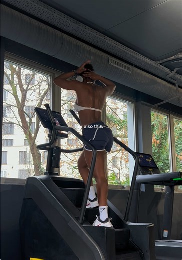 Do what you want, but don’t touch the machine PLEASE. #cardio #stairmaster