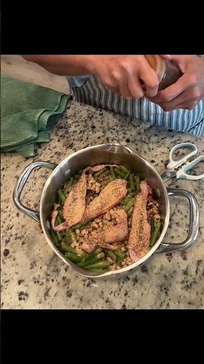 Field Peas & Snaps #southerncooking #recipe #newsouthtable #cooking #oldfashionedrecipes