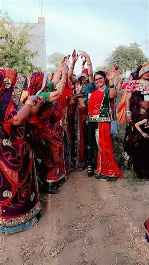 bhabhi nach le dj par😊 #trendingshorts #viralvideo