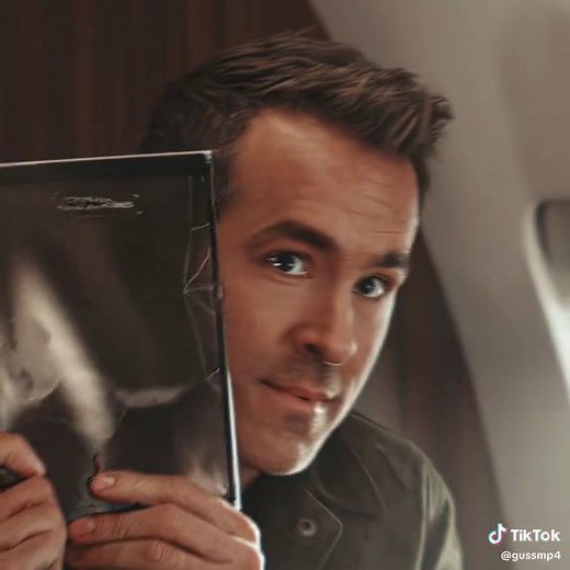 Red Notice: Hilarious Comedy Moments and Memorable Scenes