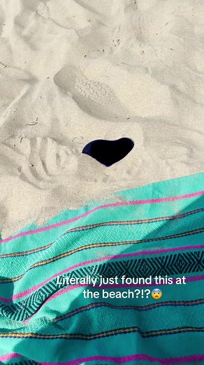 Pear Phone - iCarly and Victorious Nostalgia