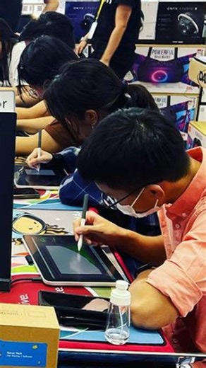  We’re always curious — what does your Wacom setup look like? Whether it’s a tidy workspace, a chaotic desk, or a creative nook in your room, we want to see where the magic happens ✨  Snap a photo or video of your Wacom workspace and tag or DM us for a chance to be featured! #WorkFlowsWithWacom #MadeWithWacom #WacomSetup #CreativeWorkspace #WacomCommunity | Wacom Philippines | Facebook