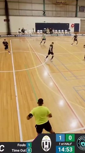 Playing and coaching lets you practice what you teach, but it also reminds you that in futsal, everything happens in a split second — and that’s the hardest thing to teach 🤔 | Andre Caro Futsal