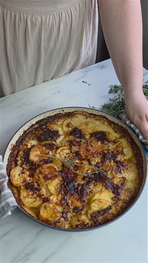Scalloped Potatoes / #recipe #food #scallopedpotatoes