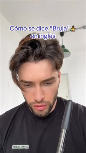 6.1M views · 124K reactions | Vuelve uno de sus videos favoritos antes de Navidad ✨ #repostbeforechristmas #aprender #idioma #inglés | Jeremy Jey | Facebook