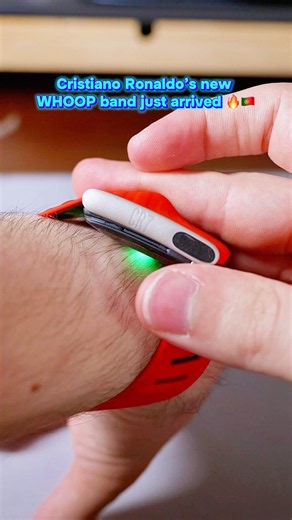 CR7 Whoop Band | Portugal Home Colors #fitnesstracker #unboxing