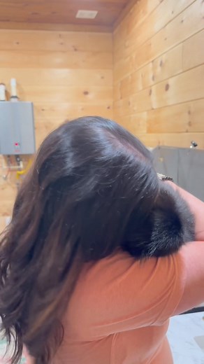 Bella’s turn for diaper change. She does really well also, she just doesn’t like cold water on her booty so i was waiting for it to warm up. Now yall have seen us change all 6 monkeys diapers and have saw that they all definitely understand the assignment 🩵 | Our Life Adventures