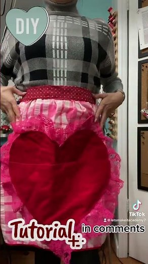 STEP BY STEP WAIST APRON TUTORIAL