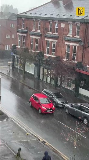 Hailstorm and snow in Manchester