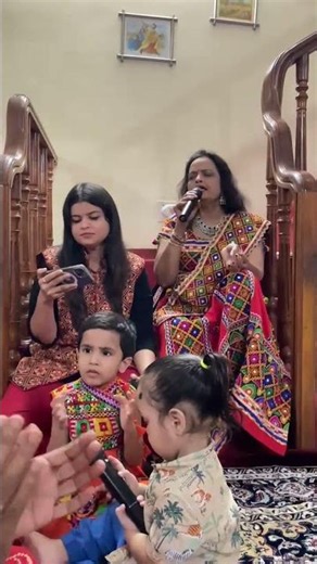 Chhum Chhum Tana Nana Baje - छुम छुम छानानना बाजे मईया पाँव पैजनियाँ #ChhumChhumChhananana