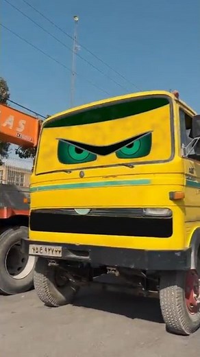 😤🚛🔥 Angry Mercedes Family vs The Mighty Mack🐶🔥🚛