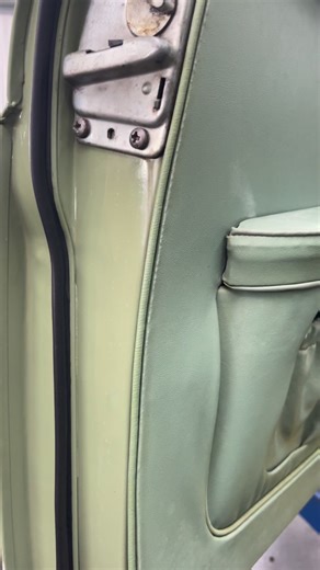 Quick way to appraise a classic car to see if it’s ever been rusty and full of #workshop #rust #Quality | Classic Car Buyer UK