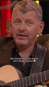 44K views · 466 reactions | Mit seinem Auftritt lässt uns Semino Rossi eine Runde träumen.殺凉 #UnserFesttagsmenü "Unser Festtagsmenü" - streamen auf Joyn oder Sonntag, 17:30 Uhr in SAT.1! | SAT.1 | Facebook