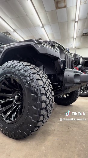 Revamping the Jeep with AccuAir Suspension