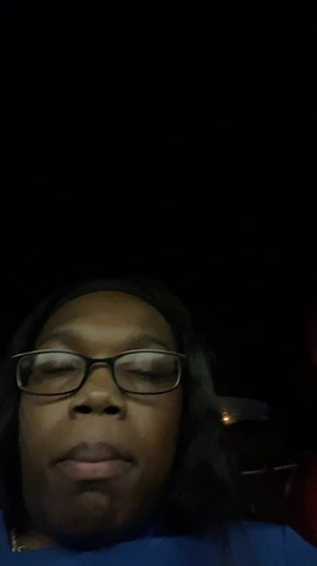 prettyaxme (@prettyaxme)’s video of beluga