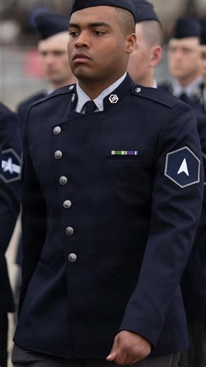 Space Force uniforms are awesome!