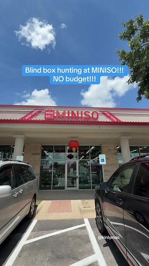 Miniso blind box hunting no budget — My Melody unboxing