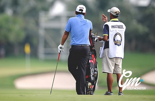 How to Become a Professional Golf Caddy: Everything You Need to Know