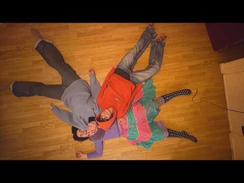 Falling for Falling into place; Fall 04.T