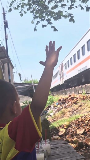 yu kita test,bener ga, doble Kereta#soundviral #keretaapi #jpl #cover #jutaan