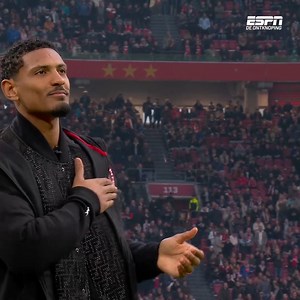 93K views · 4.5K reactions | Sébastien Haller krijgt een mooi afscheid in Amsterdam!  | ESPN NL | Facebook