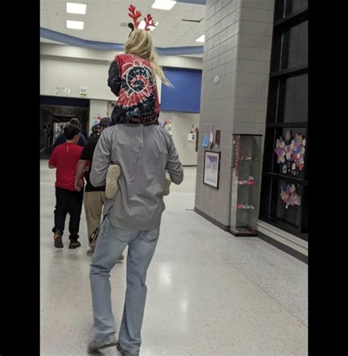 TikTok · Country_Life