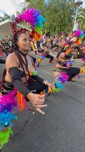 🎭 [CARNAVAL DE MARTINIQUE 2025] 🎭 la Ville de Fort-de-France a vibré 🔥 au rythme de son premier grand défilé carnavalesque : « Vidé Ko’w à la Woulib ! », ce dimanche après-midi (12 janvier 2025). 😍🤩 #carnavaldemartinique #carnaval2025 #vidékow #woulib #fortdefrance #martinique #martiniquela1ere La 1ère | Martinique la 1ère