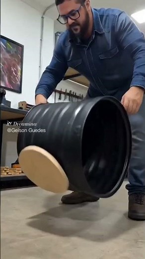 Rusty Barrel to Modern Table: DIY Upcycle!