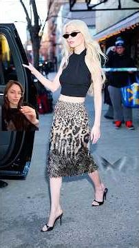 She better not change that hair color 👀 #fashionreview #fashion #review #reaction