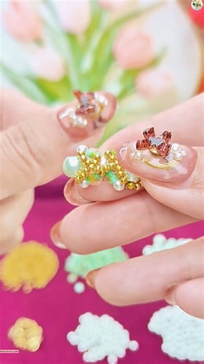 DIY shines with Swarovski pearls and diamond beads 💎 | Wedding Decoration Ideas