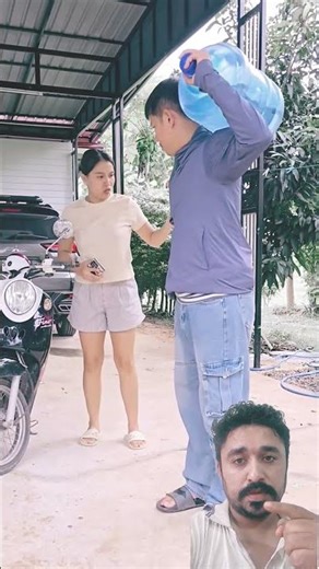 😂🤪Girl back slaap again for boy #trending #viralshorts #helpmemakethismakesense
