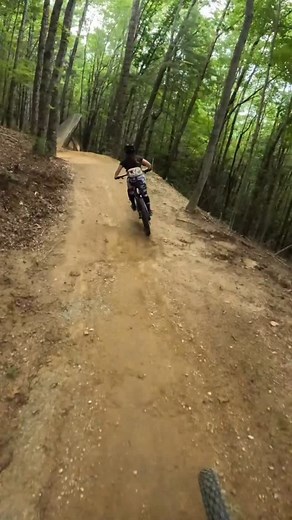 Can never get enough of this trail when @ride_kanuga 😍 Thanks for the follow cam @allenm456 !! @crankbrothers @wickedgirl_jerseys @moxie_cycling @cushcore @handupco @kachava @maxxisbike @earthmountainbicycle #mtb #morewomenonbikes #mtbgirl #ridebikes #mountainbike #bikelife #ridekanuga #bikepark | Lilly Driver