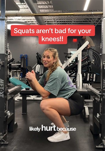 Squats aren’t bad for your knees… bad programming is. 🤔 Instead of avoiding knee flexion all together- slowly expose your knees and build tolerance in that position. You can do that through: •Training your adductors •Training a sissy squat, or reverse Nordic •Proper dosing Go train like a girl 💅🏻 (a strong one) #kneepain #strengthtrainingforwomen #strengthtraining #squats #gymtips