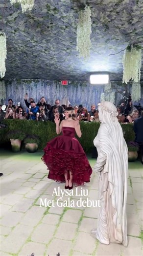 Alysa during her 1st met gala #alysaliu #metgala #redcarpet #fyp #fashion