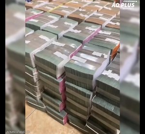 4.9K views · 47 reactions | Ước gì có vài tỉ để đỡ bon chen với đời  | Ảo Plus | Facebook