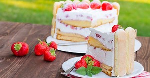 Recette de charlotte aux fraises fromage blanc