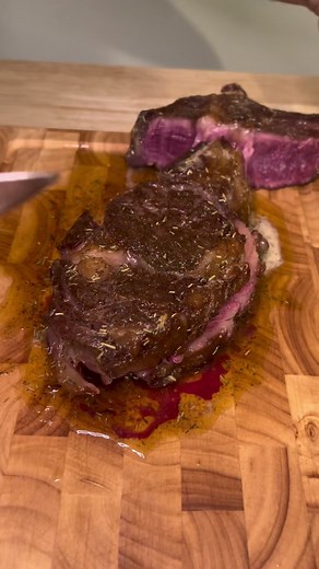 How to Cook the Perfect Medium Rare Steak | Rare Meat Mukbang