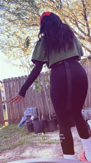 Little me would think I’m dope as fuck. Count them. 10. Im thrilled and thankful for the blessing (sis blessed me fr). She knows exactly who she is 🙌🏾. Clear display to see on screen text. #fruittrees #backyardshenanigans #blackgardener
