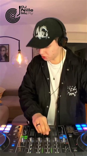 #wordplay #hiphop #2010throwbacks #djset #partymusic FULL SET ON MY CHANNEL 🫶🏼😌🎉