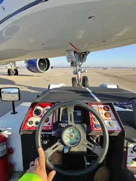Airbus 321 pushback and engine start up 🌀 ✈️ #airbus321 #aviation #aircraft #airplane #airport