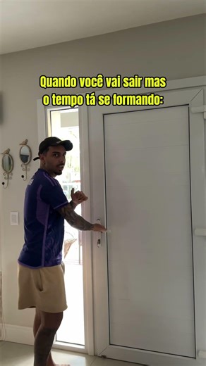 Não tinha visto que tava atrapalhando😅