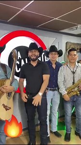 La Zenda Norteña presente en el escenario de VIVA LA RADIO 2025. Nos vemos este Miércoles 2 de Julio en la explanada del teatro del Pueblo de la FENAPO #VivaLaRadio #SomosFuego #LaQueTePrende #LaCaliente #festival #concierto #regionalmexicano #Conciertos2025 | La Caliente 97.7 San Luis