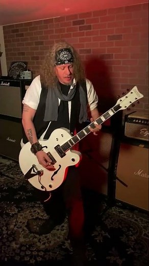 Gretsch Billy Duffy Signature Model - The Cult - Amazing White Falcon Inspired Guitar