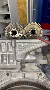 ( الجزء رابع ) تجميع محرك BMW N47 2.0 محرك E83 130KW - 176PS ‏(Part4 3) BMW N47 2.0 Engine Assembly E83 130KW - 176PS ‏#KasemAutoservice #engine #vw #mercedes #audi #bmw #new #timing #chain #crank #Engine #head | Kasem Auto Mechanic