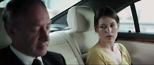 Unter dir die Stadt Trailer DF