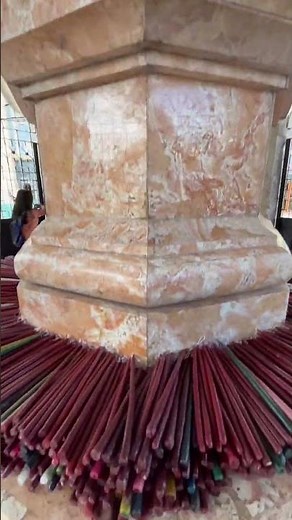 Visiting the Historic Magellan's Cross in Cebu City in the Philippines