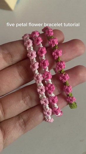 Yarn Bracelet Tutorial - Flower Bracelet Patterns