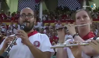 195K views · 2.8K reactions | Paquito chocolatero - Feria de Dax 2019 #vámonos -- Copyright France 3 Nouvelle-Aquitaine et .3NoA https://france3-regions.francetvinfo.fr/nouvelle-aquitaine/landes/dax/feria-dax-suivez-cloture-fetes-agur-direct-noa-1711827.html | vámonos | Facebook